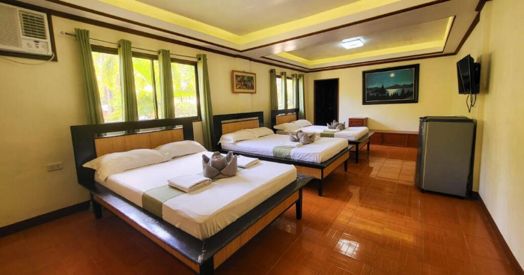 Bakasyunan Resort And Conference Center - Zambales Iba Dış mekan fotoğraf