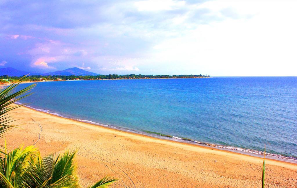 Bakasyunan Resort And Conference Center - Zambales Iba Dış mekan fotoğraf